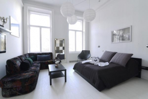 Downtown Deluxe Budapest